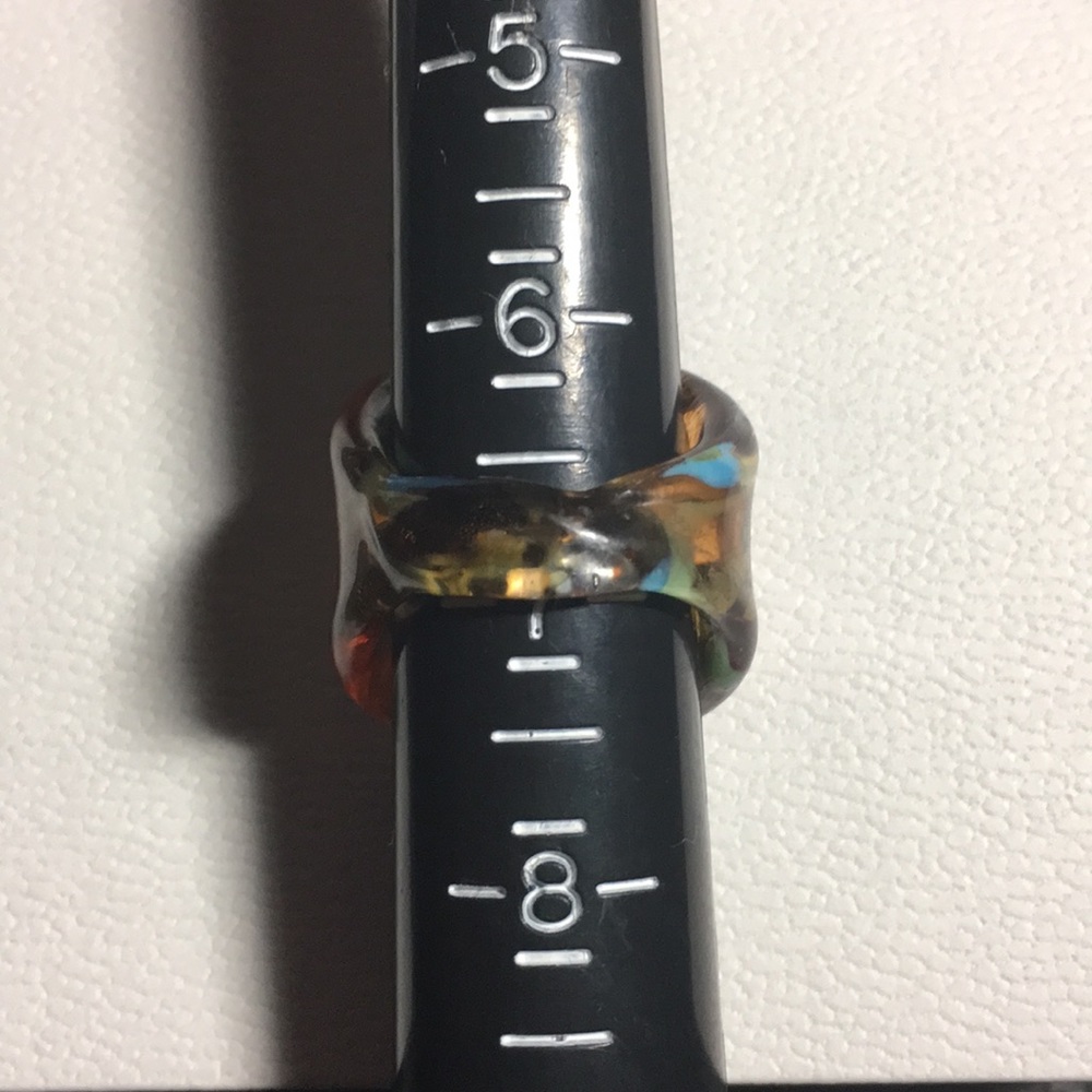 Ring - Picture 3 of 4